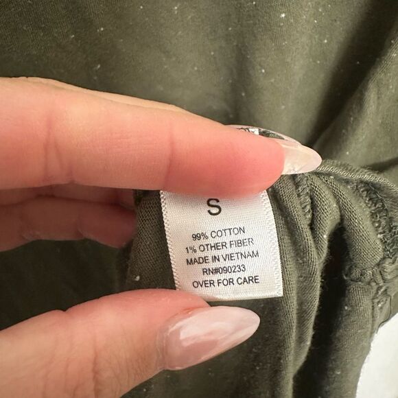 PacSun Men's Olive T-Shirt - Picture 5 of 6
